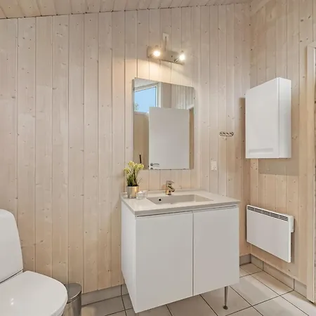 Feriehus Helen - 500m To The Fjord By Interhome Bjerregård